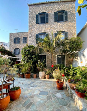 Mistral Hotel